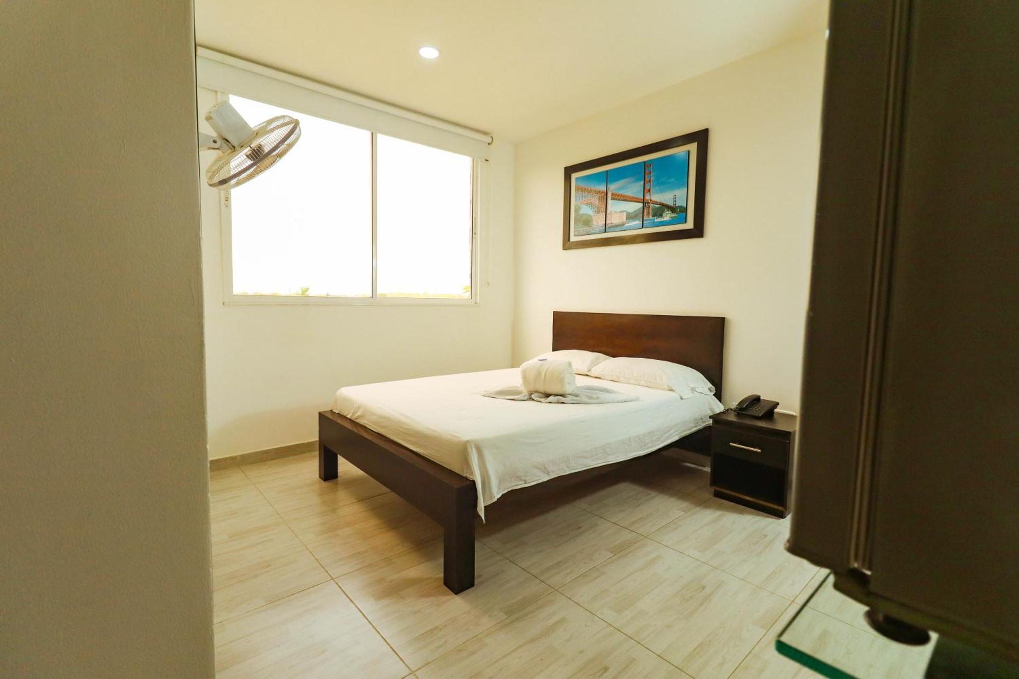 Hotel California Air Carepa Extérieur photo