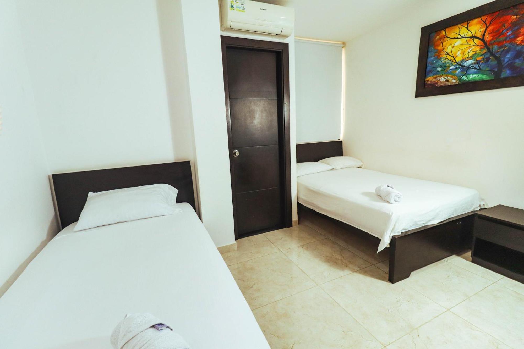 Hotel California Air Carepa Chambre photo