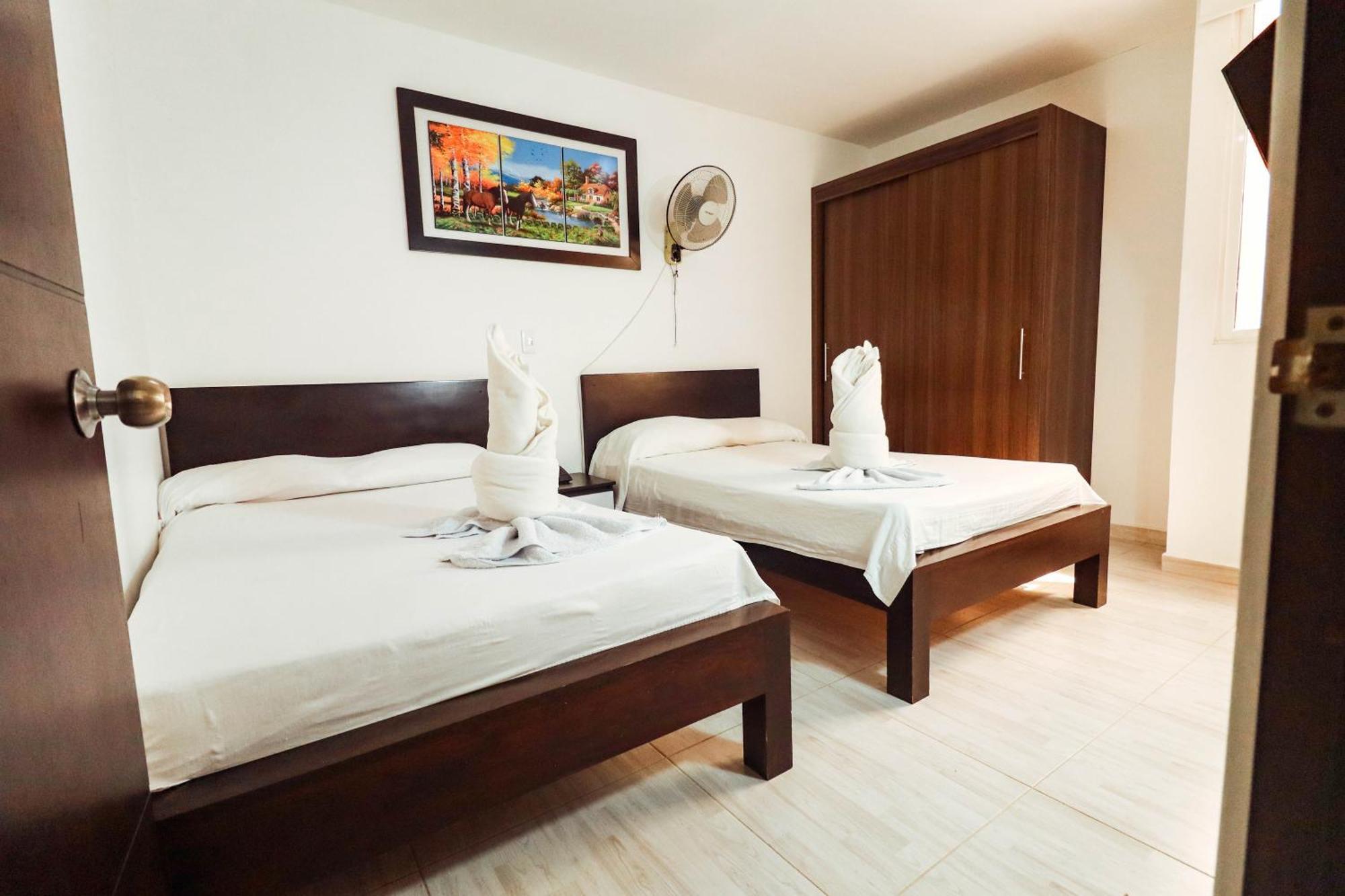 Hotel California Air Carepa Extérieur photo