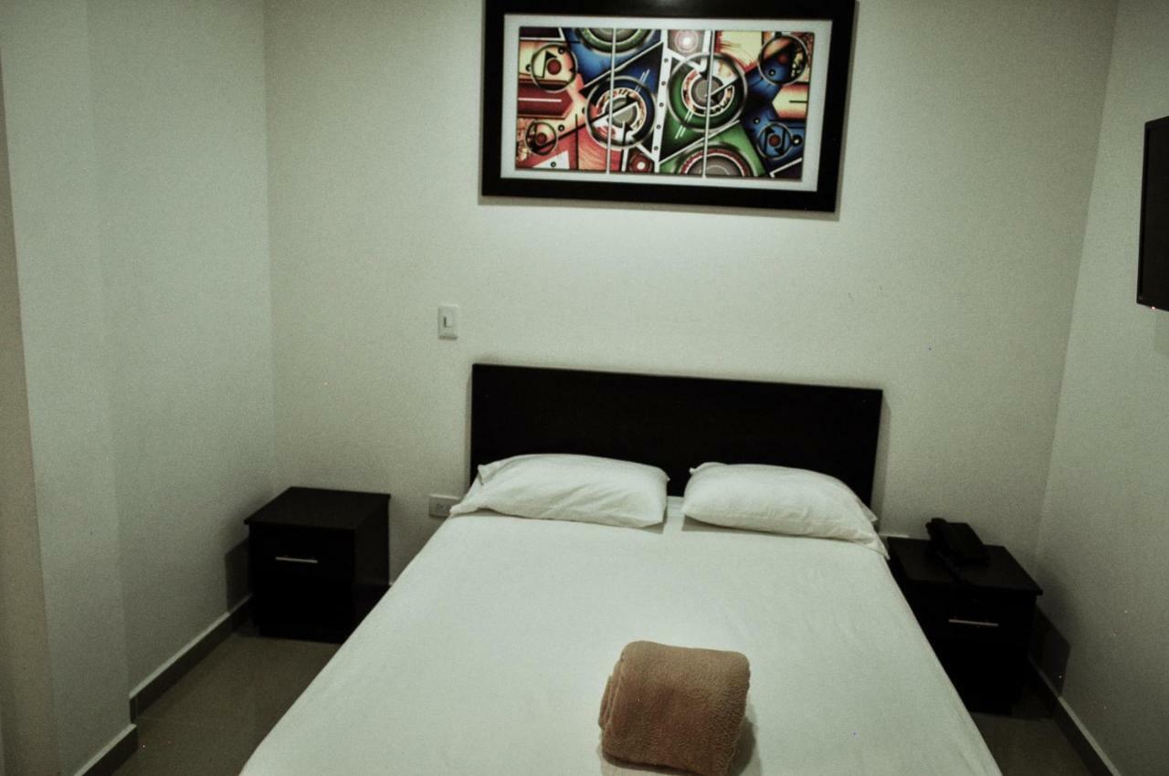 Hotel California Air Carepa Extérieur photo